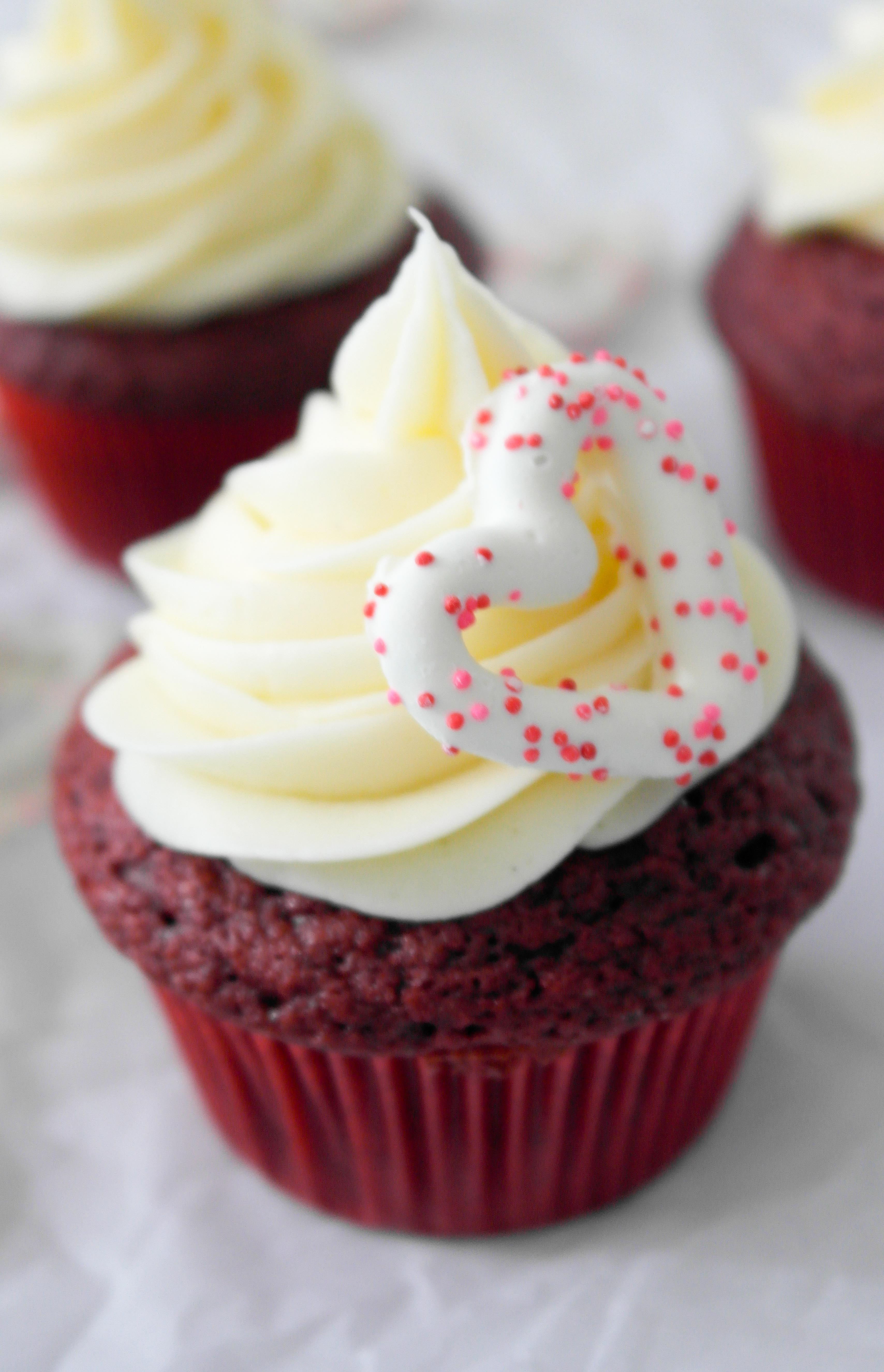 Red Velvet Cupcakes – Baking Is A Science